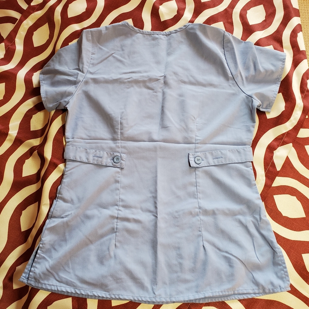 Scrub top - Picture 3 of 6